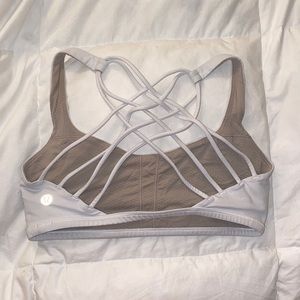 free to be wild Lululemon Sports bra